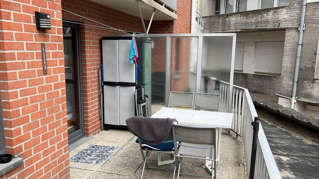 Appart Sympa 6P Avec Garage Et Terrasse Ensoleillee Et Spacieuse A 25M De La Mer Westende Middelkerke Dış mekan fotoğraf