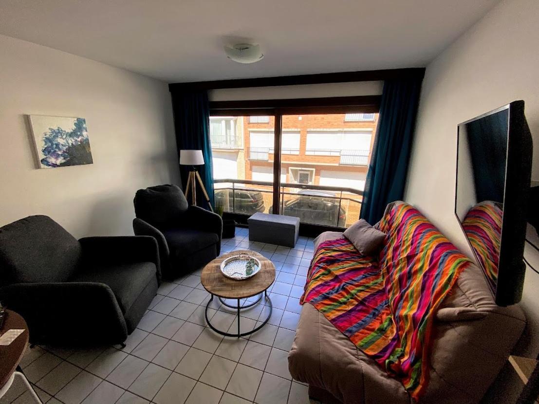 Appart Sympa 6P Avec Garage Et Terrasse Ensoleillee Et Spacieuse A 25M De La Mer Westende Middelkerke Dış mekan fotoğraf